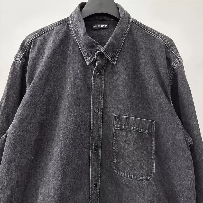 Balenciaga Balenciaga Washed denim long-sleeved shirt with green logo Size US XXS / EU 40 - 4 Thumbnail