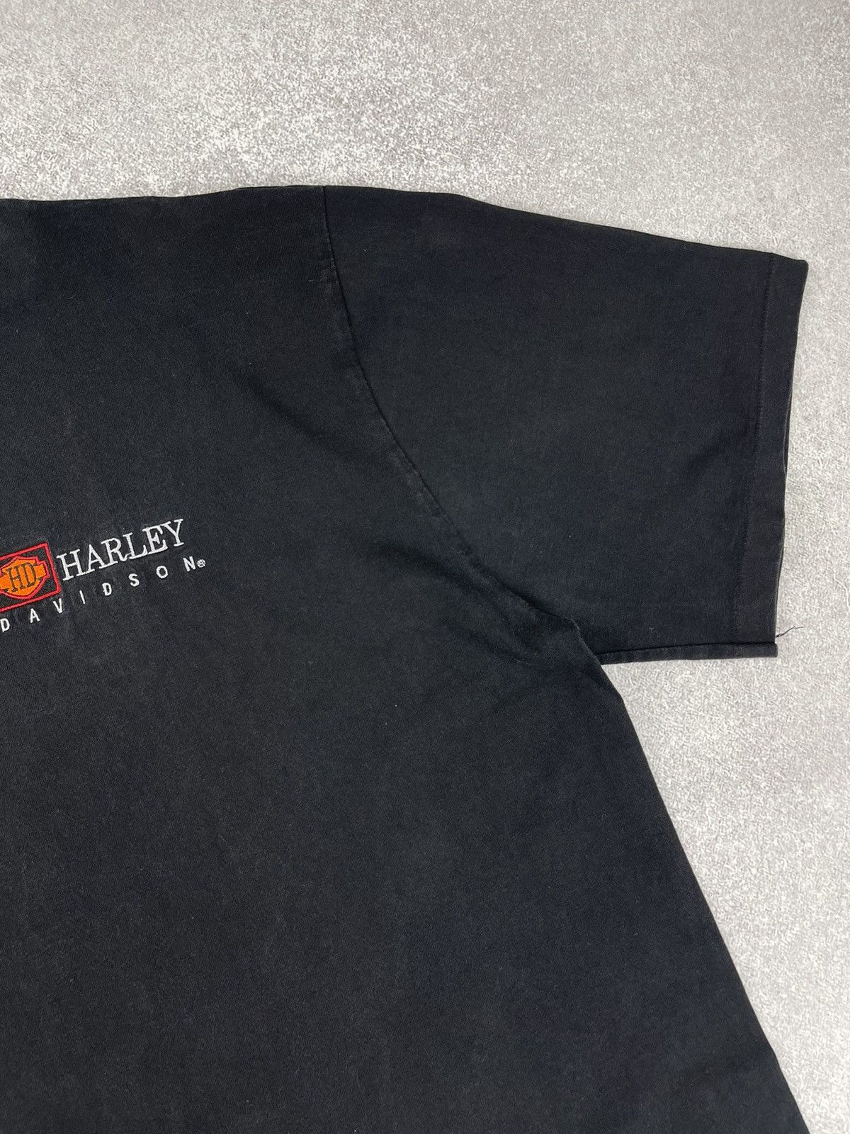 Harley Davidson Vintage Harley Davidson Logo T-Shirt Made in Canada Size XL Size US XL / EU 56 / 4 - 11 Thumbnail
