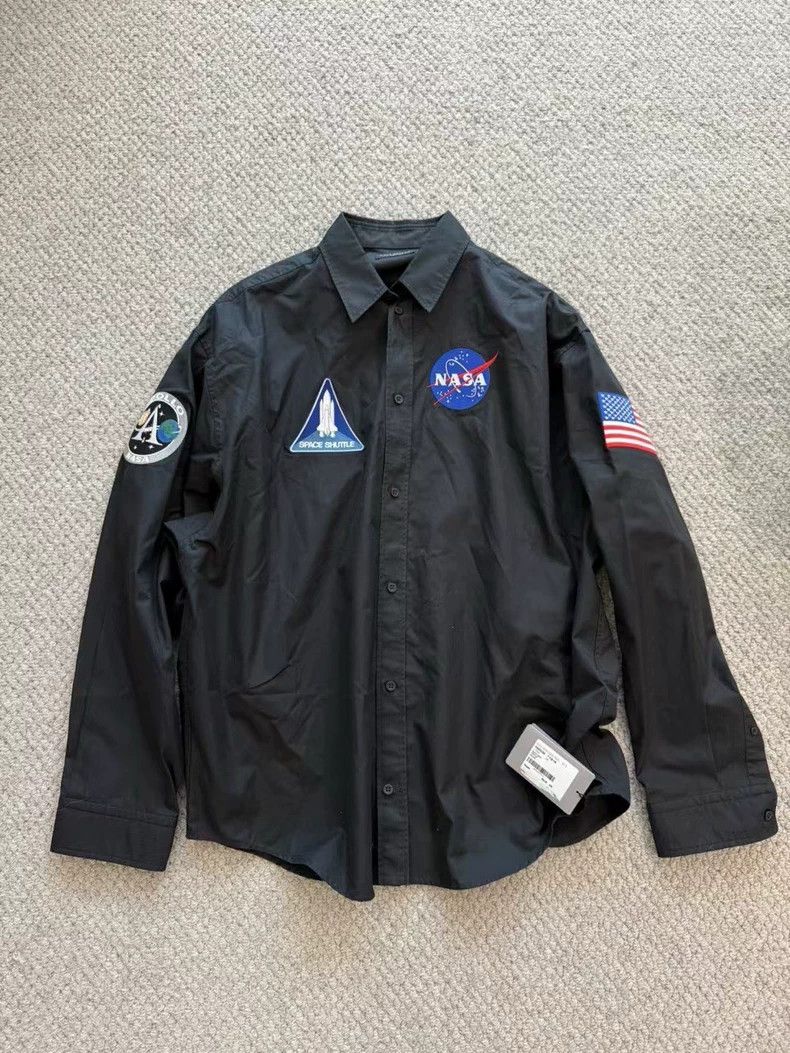 Balenciaga Balenciaga size 38 Nasa embroidered logo black shirt jacket Size US M / EU 48-50 / 2 - 1 Thumbnail