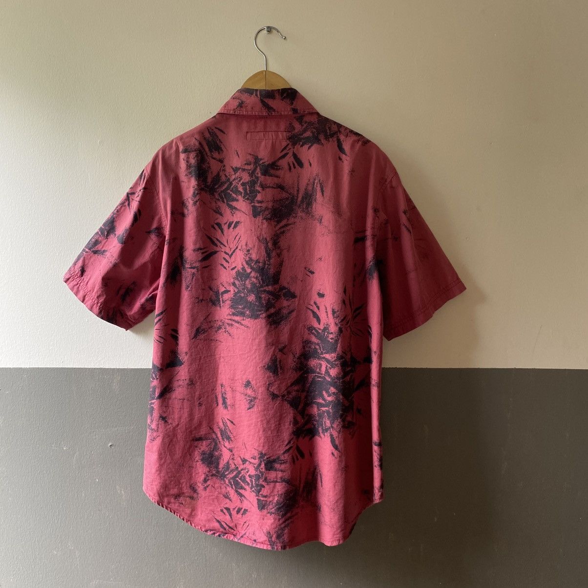 BERNINGS SHO BERNINGS SHO Punk Y2K Red Black Print Short Sleeve Shirt Size US L / EU 52-54 / 3 - 2 Thumbnail