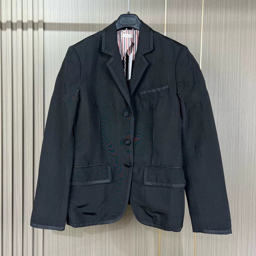 Thom Browne thom browne suit jacket size 2 Size US S / EU 44-46 / 1 - 1 Thumbnail