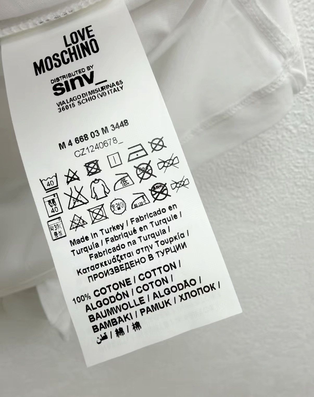 Moschino Love Moschino 100% Cotton Long Sleeve T-shirt J30 Size US XXL / EU 58 / 5 - 7 Thumbnail