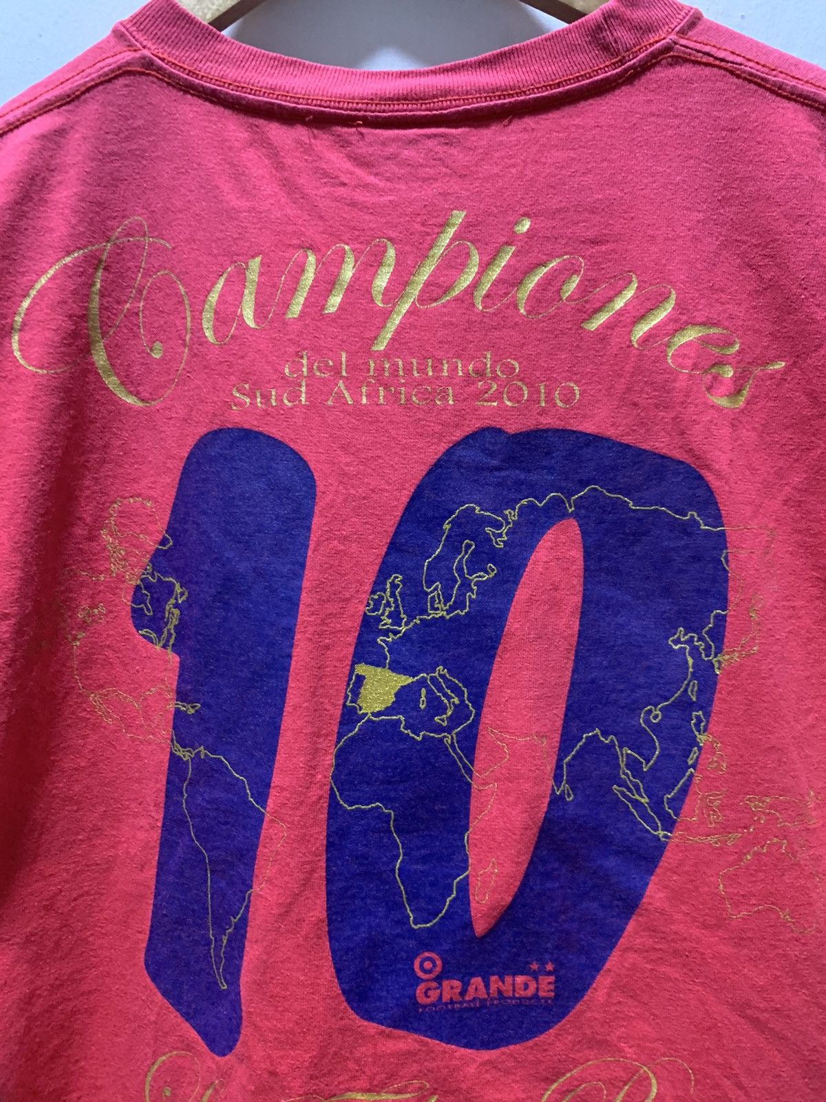 Other Spain Champion world cup 2010 Promo Tee M Size US M / EU 48-50 / 2 - 8 Thumbnail