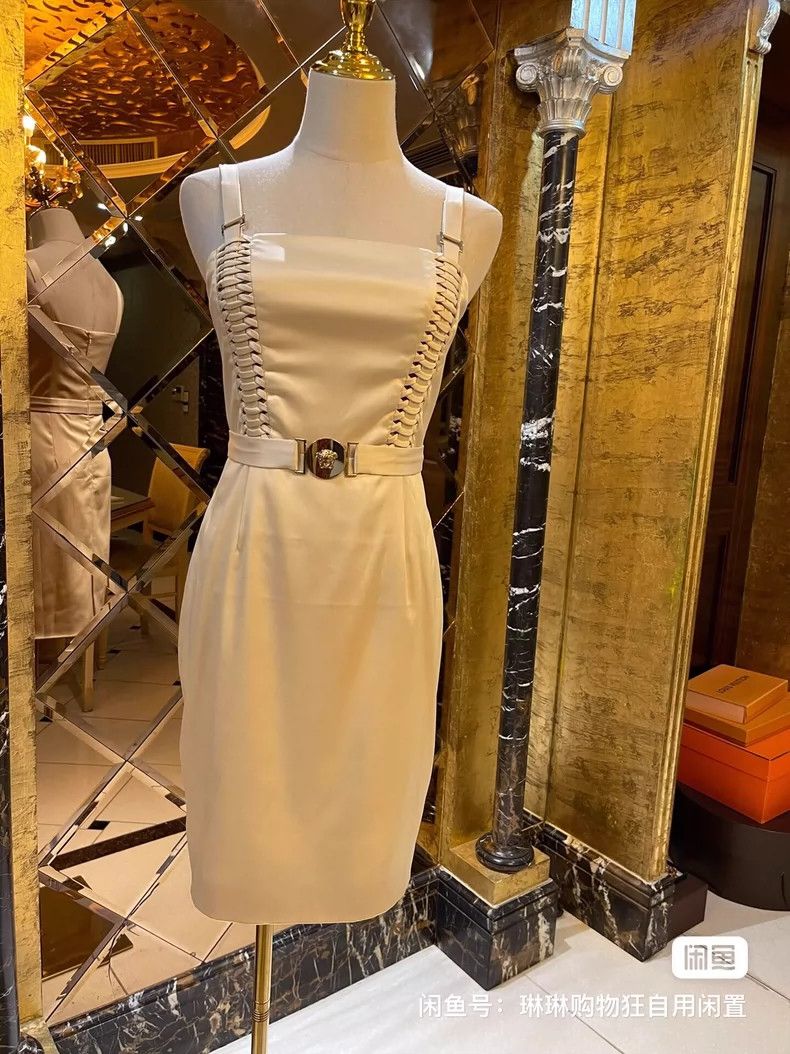 Versace Versace Satin champagne dress dress three-dimensional slim Size M / US 6-8 / IT 42-44 - 1 Thumbnail