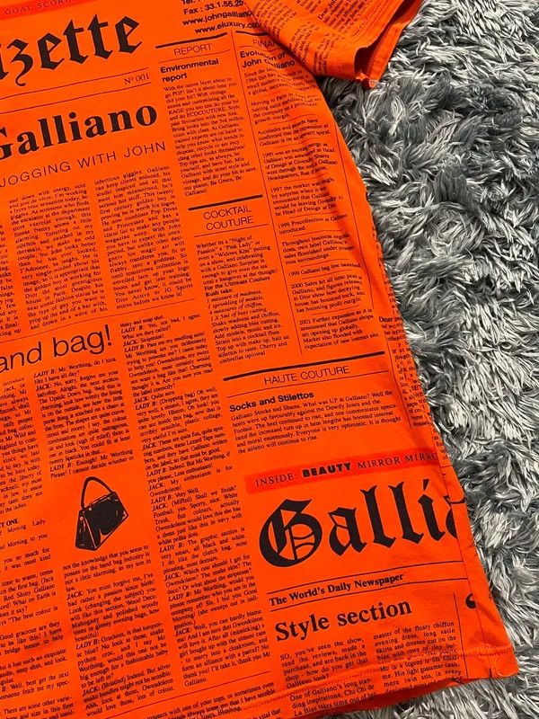 John Galliano John Galliano Gazette Orange T-shirt Size US M / EU 48-50 / 2 - 4 Thumbnail