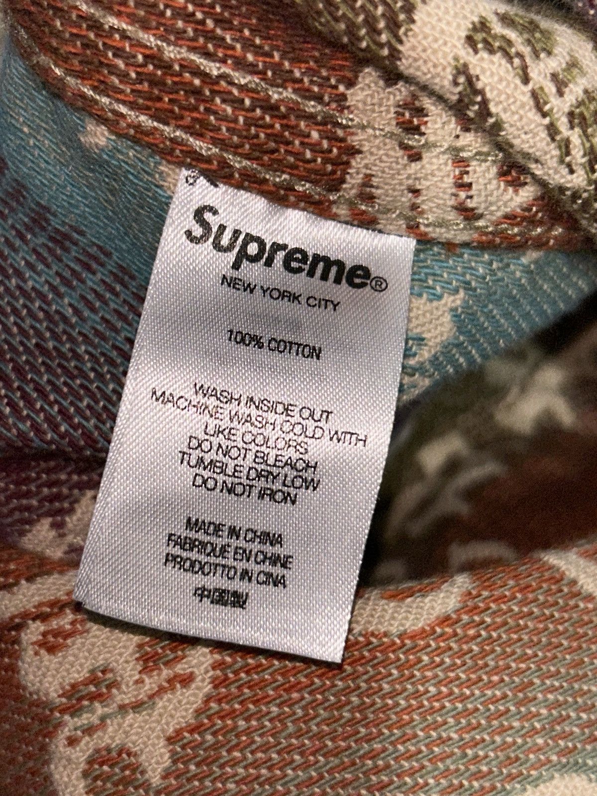 Supreme Supreme Gradient Jacquard Denim Work Jacket SS22 Medium VNDS Size US M / EU 48-50 / 2 - 7 Thumbnail