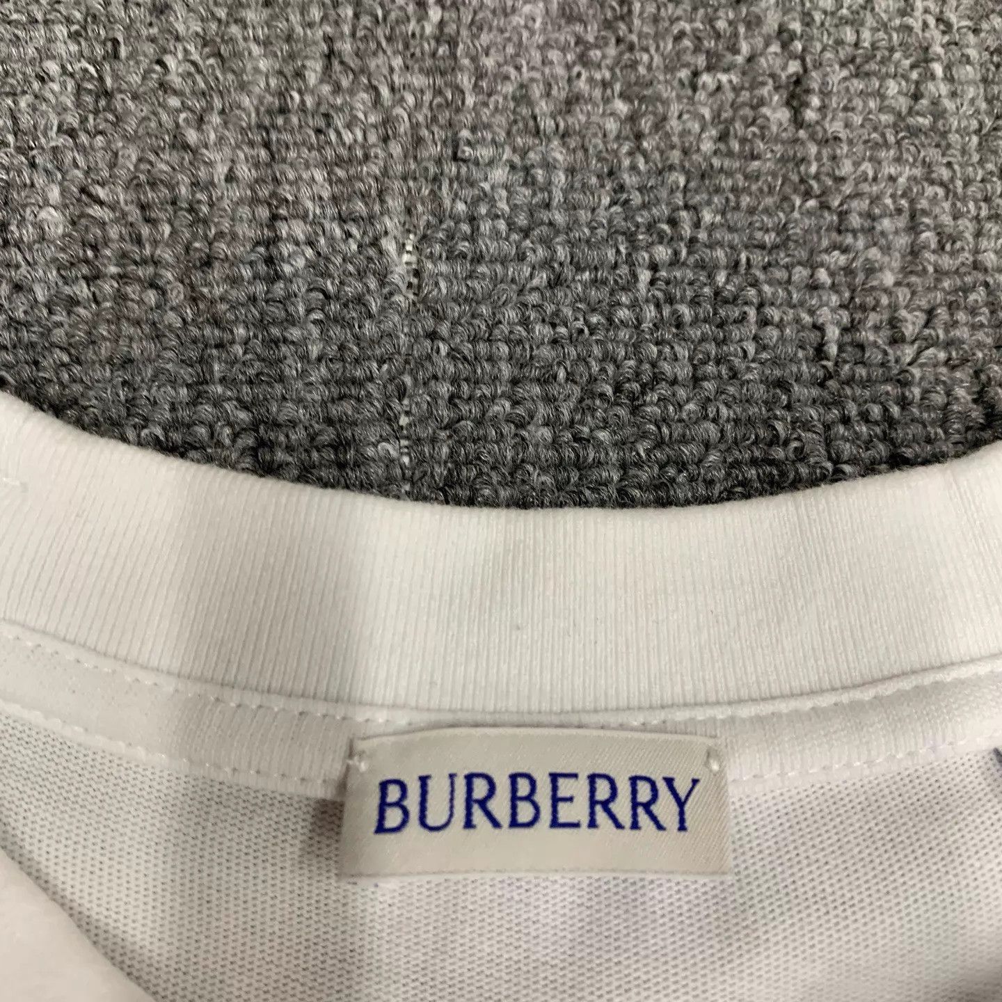 Burberry Burberry White Horseferry Big Logo SS XL Size US XL / EU 56 / 4 - 6 Thumbnail