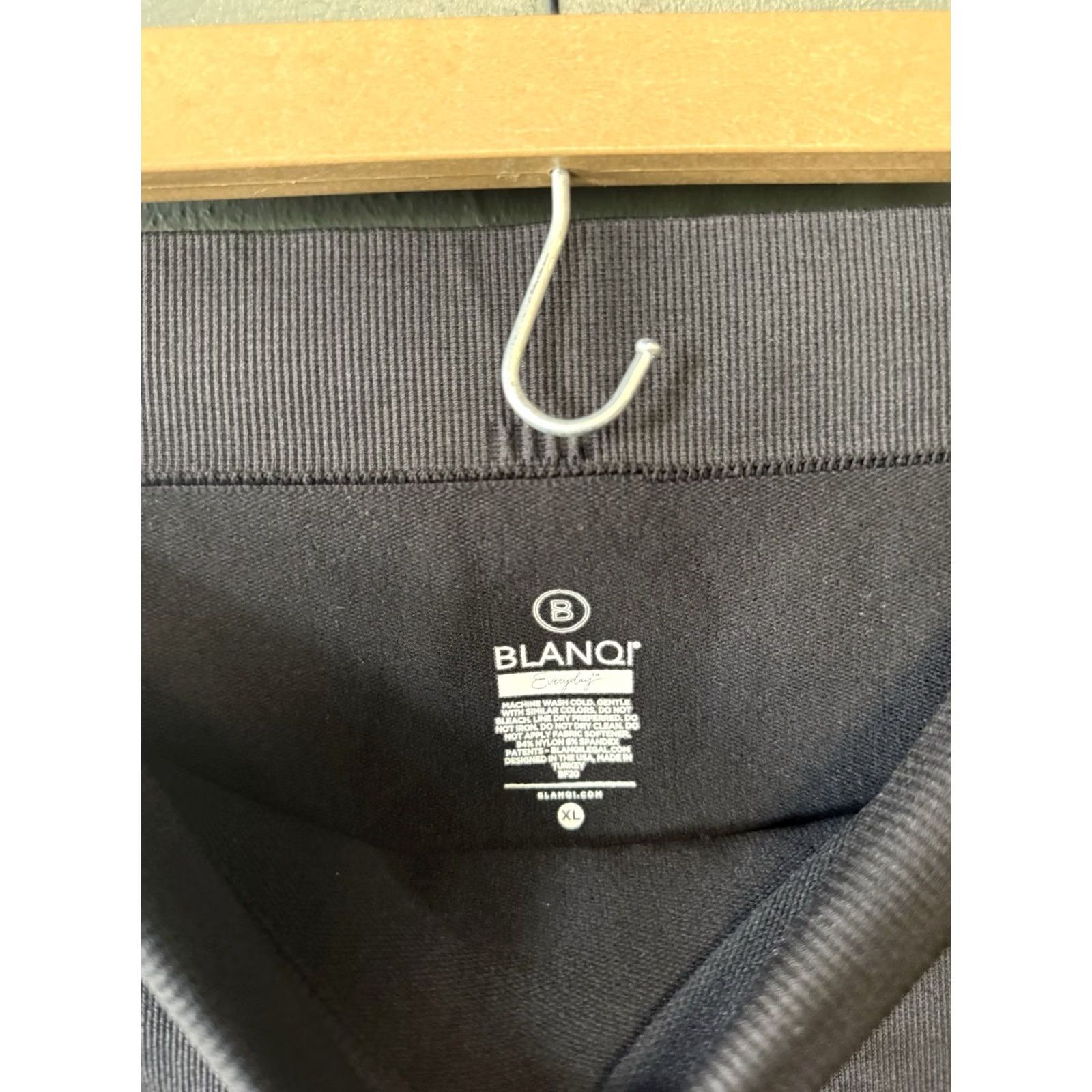 Vintage Blanqi Leggings Cropped Womens Black XL Maternity Pull-On Size XL Size 40" / US 18 - 3 Thumbnail