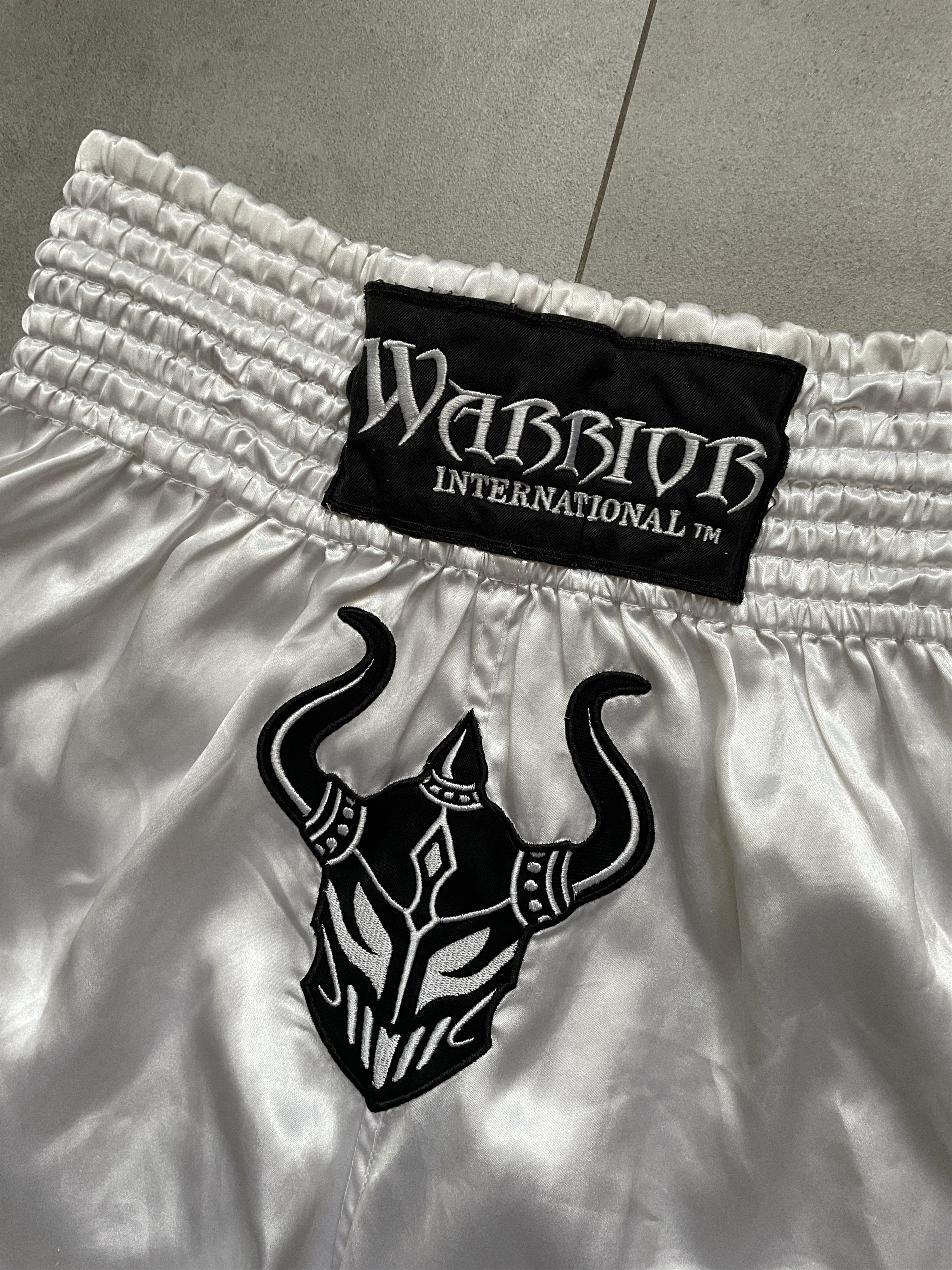 Everlast × UFC EVERLAST TYPE WHITE BOXING MUAY THAI KICKBOXING SHORTS Size US 34 / EU 50 - 3 Thumbnail