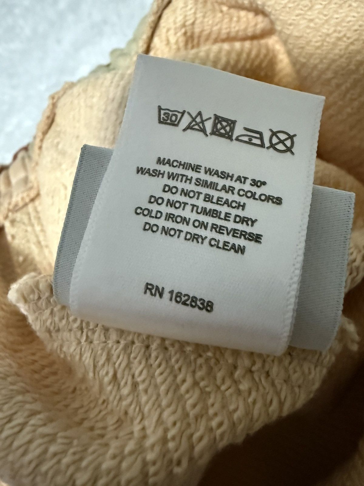 DENIM TEARS Denim Tears Camo Wreath Sweatpants Desert Storm Tan sz L Size US 34 / EU 50 - 9 Thumbnail