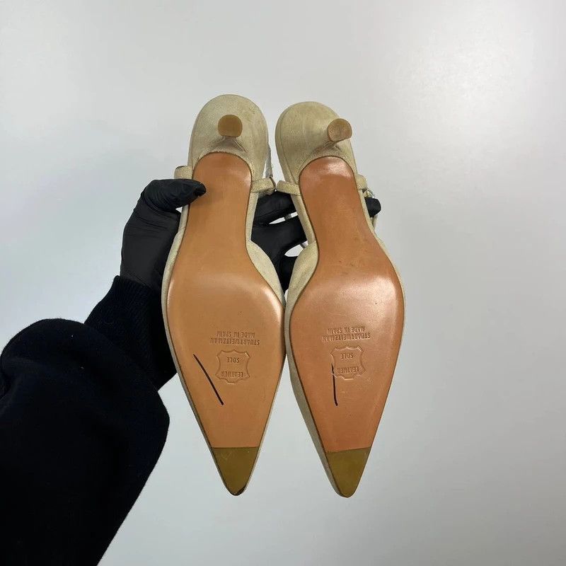 Stuart Weitzman Stuart Weitzman Gold Suede Slingback Heels EU 39 Size US 8 / IT 38 - 7 Thumbnail