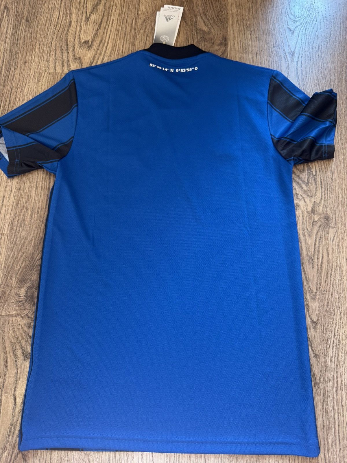 Adidas HAMBURG 2021 2022 AWAY SHIRT FOOTBALL JERSEY ADIDAS SZ XS Size US XS / EU 42 / 0 - 12 Thumbnail