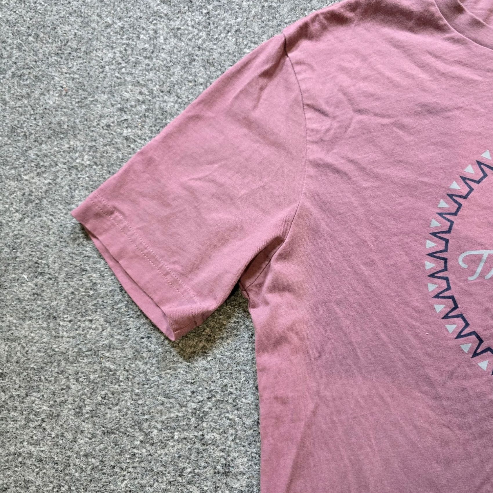 TravisMathew Travis Mathew Top Womens Medium Purple Short Sleeve Logo Crew Neck Casual Basic Shirt Size M / US 6-8 / IT 42-44 - 5 Thumbnail