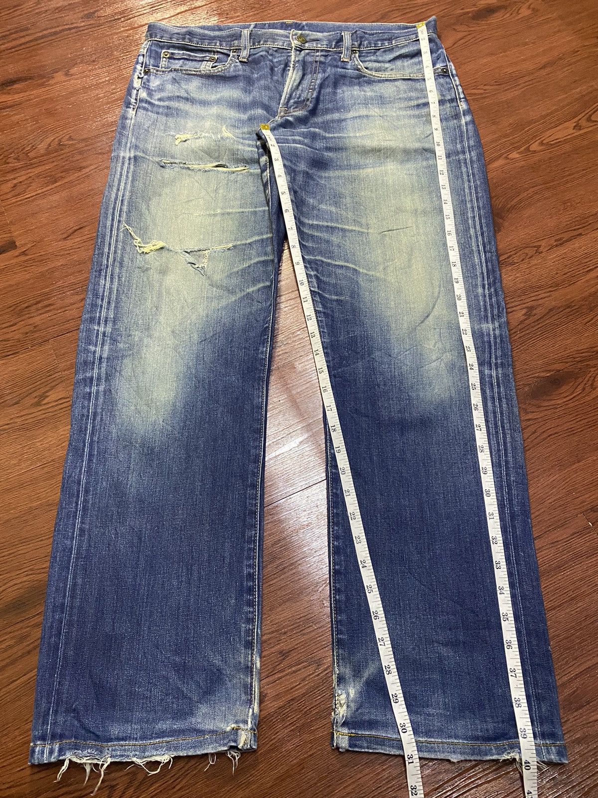 Japanese Brand Vintage Uniqlo UJ Faded Wash Distressed Loose Style Jeans Size US 36 / EU 52 - 16 Thumbnail