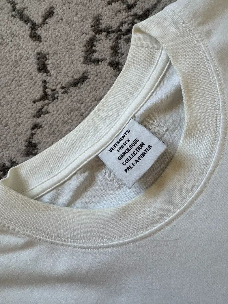 Vetements Vetements short sleeves Size US S / EU 44-46 / 1 - 3 Thumbnail