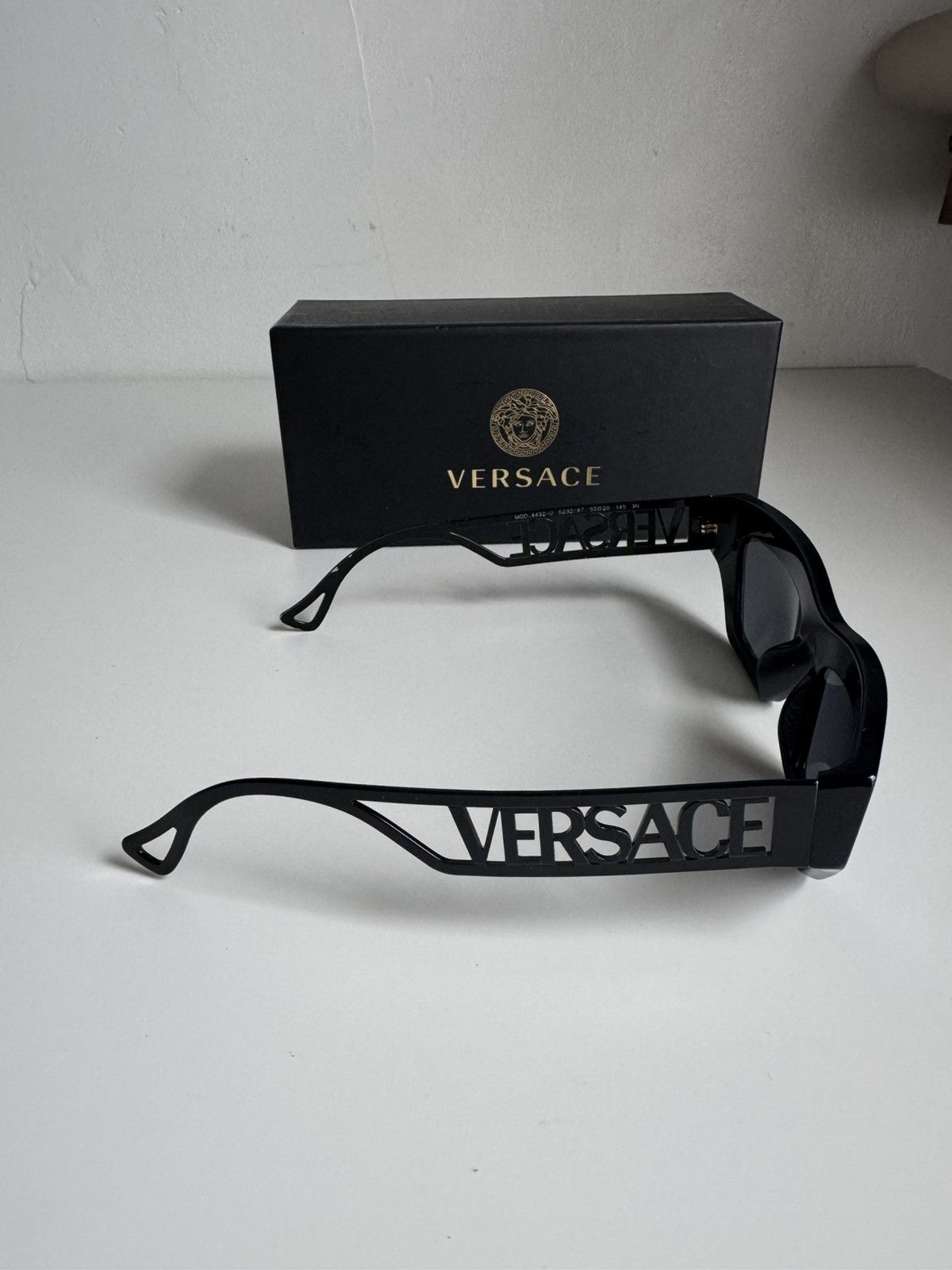 Versace Black Versace Sunglasses VE4432U Size ONE SIZE - 4 Thumbnail