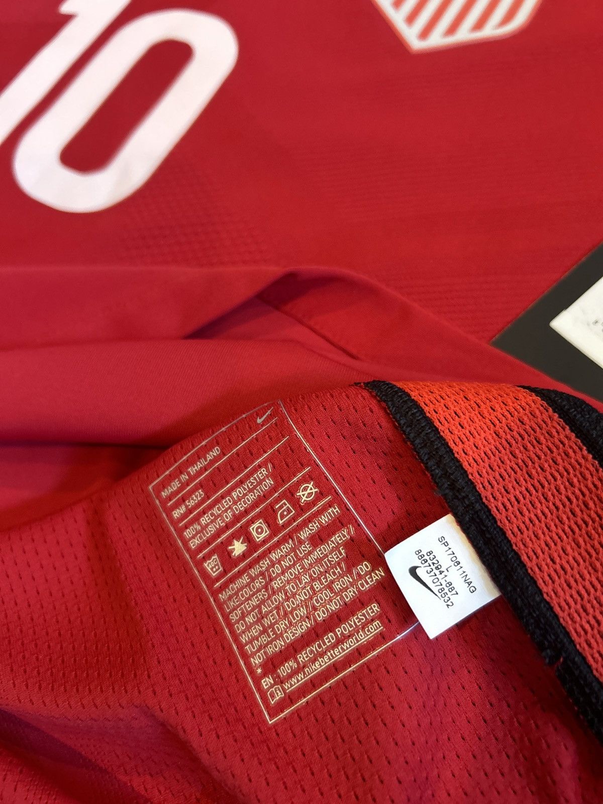 Nike 17/18 USA Pulisic Third Shirt Size US L / EU 52-54 / 3 - 18 Thumbnail