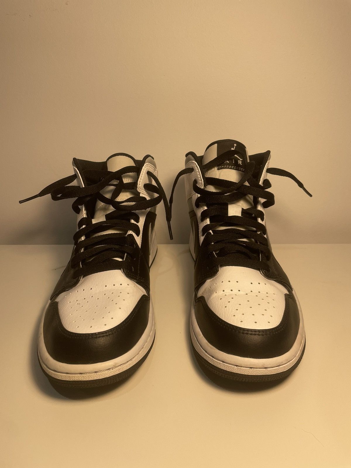 Jordan Brand Jordan 1 Mid | White Shadow Size US 9.5 / EU 42-43 - 4 Thumbnail