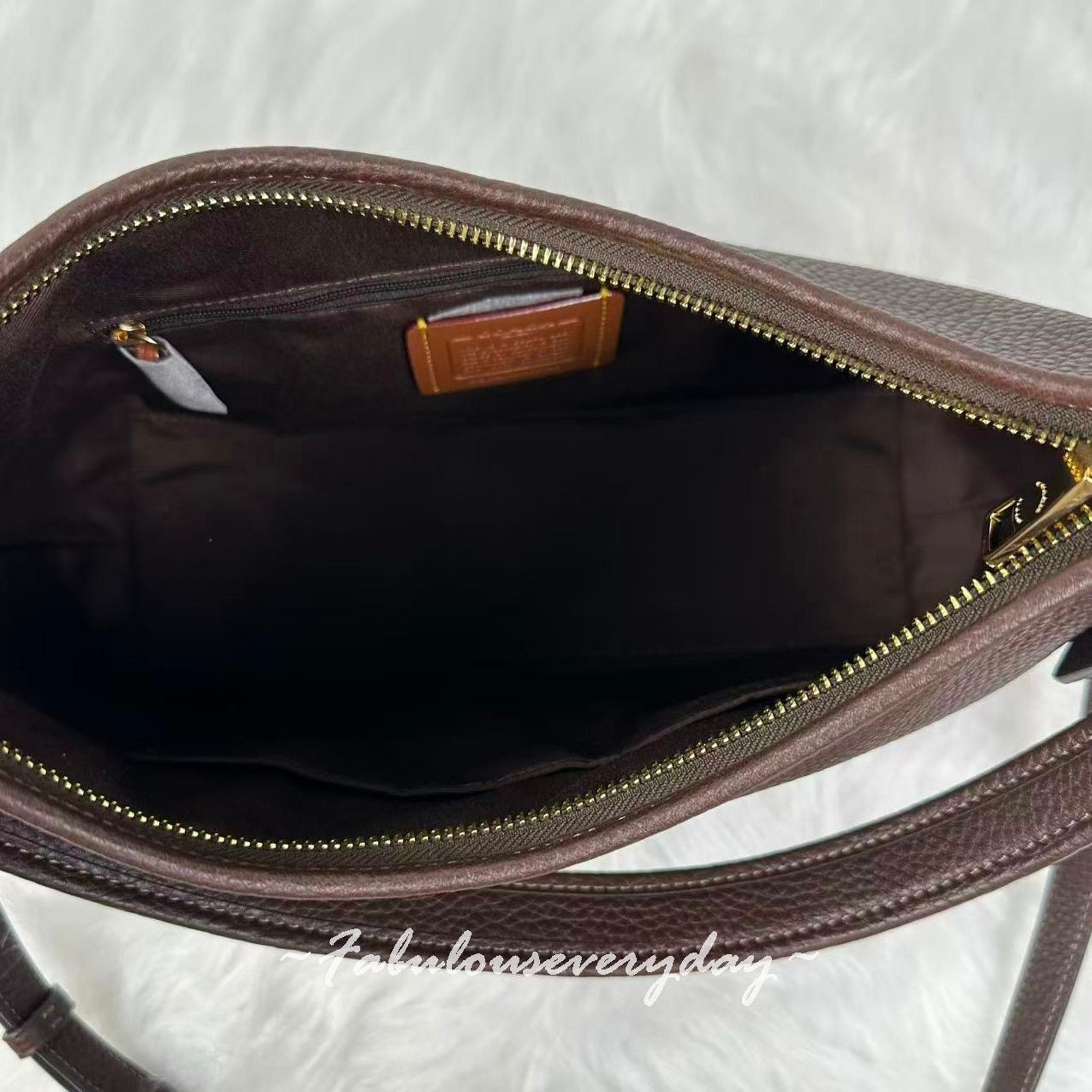 Coach Coach Laurel Shoulder Bag Crossbody Leather/Gold/Maple CR148 Size ONE SIZE - 6 Thumbnail
