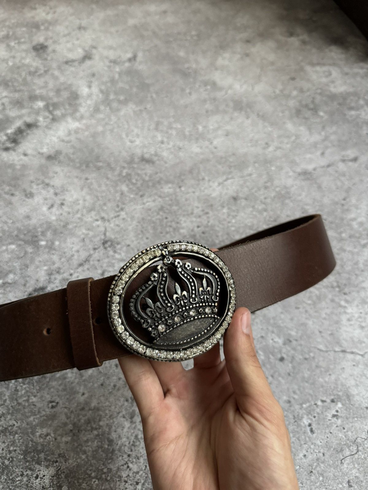 Vintage Vintage Y2K Crown leather avant garde belt Size ONE SIZE - 3 Thumbnail