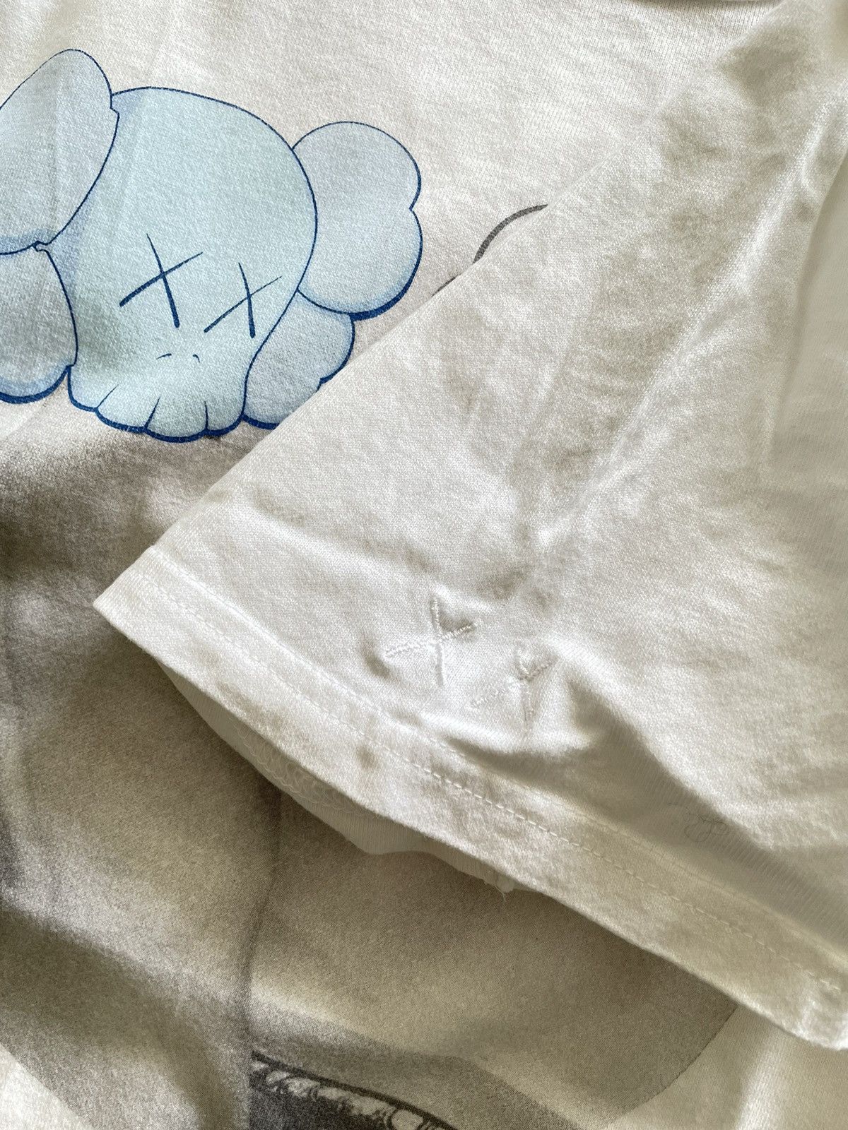 Kaws × Original Fake Original Fake Kaws Companion Valentine’s Day T-shirt Size US L / EU 52-54 / 3 - 2 Thumbnail