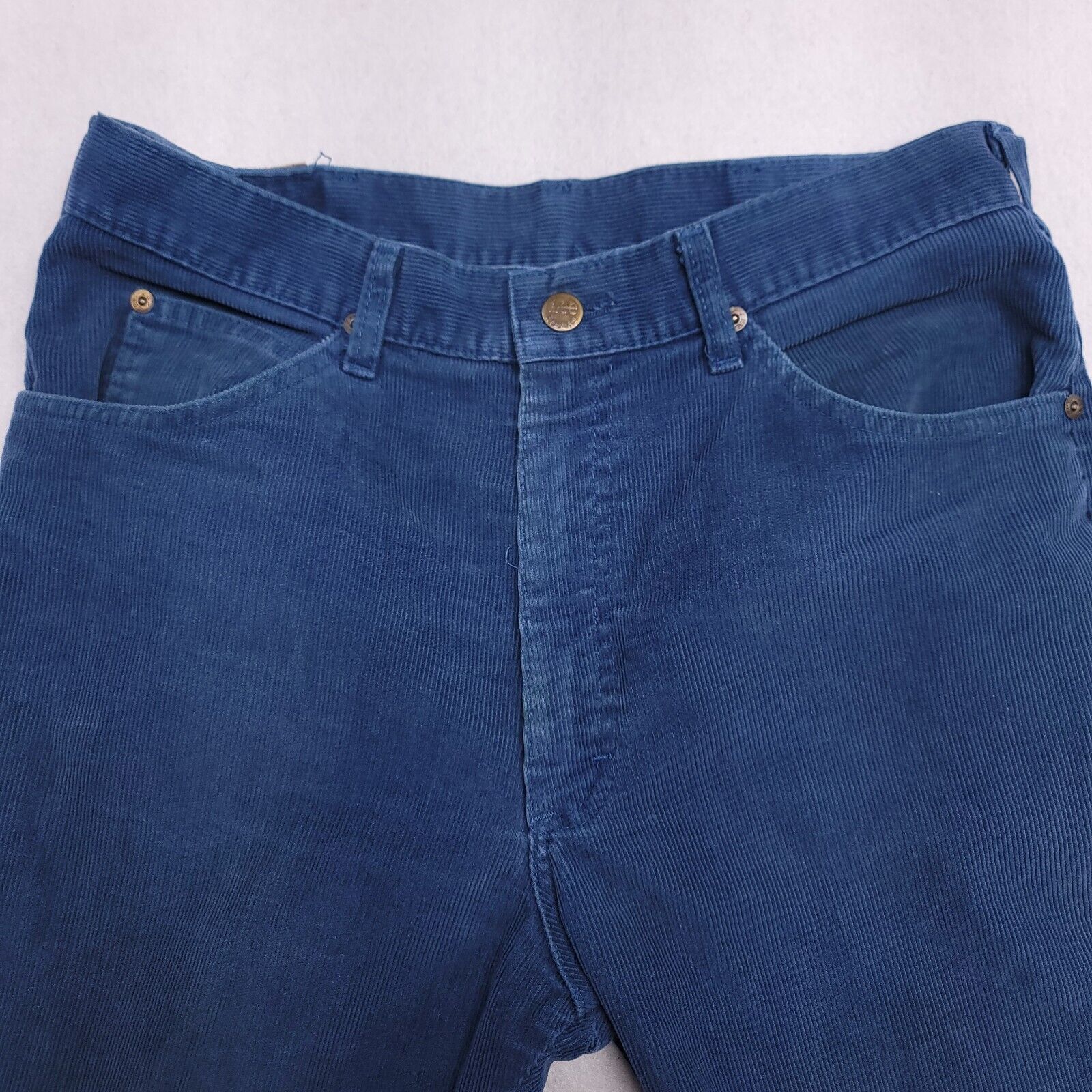 Lee Lee Casual Button Zip Medium Wash Jeans Mens Size 33x30 Blue Size US 33 - 1 Thumbnail