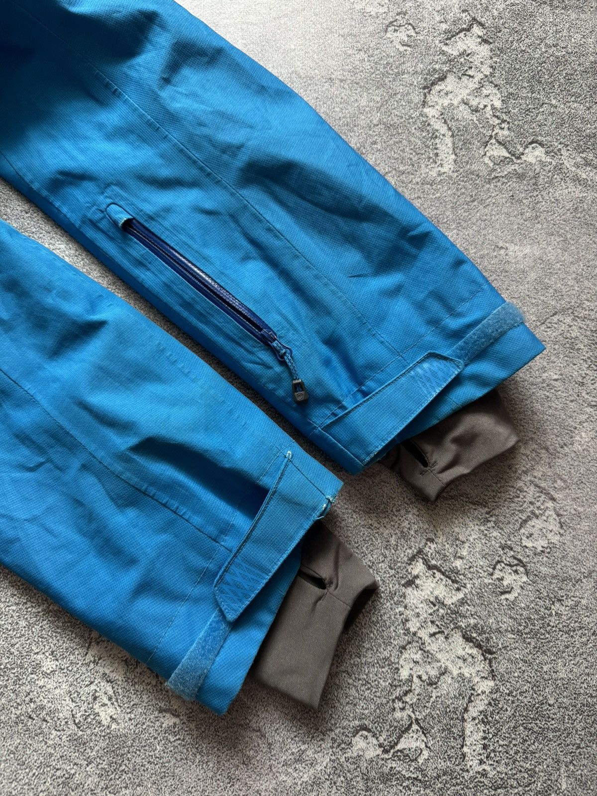 Mammut Mammut L man blue zip hooded jacket drytech windbreaker ski Size US L / EU 52-54 / 3 - 22 Thumbnail
