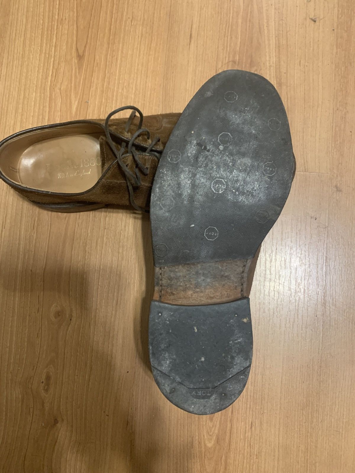 Loake Loake Brown Suede Derbies Size US 8.5 / EU 41-42 - 2 Thumbnail