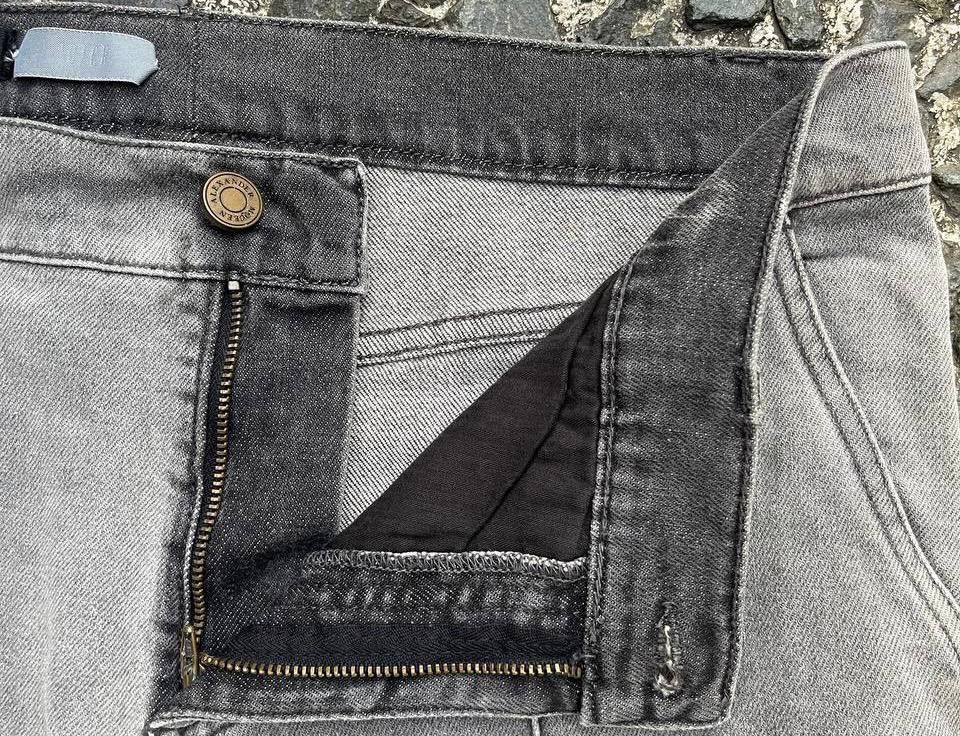 Alexander McQueen Alexander McQueen - 2006FW Logo Acid Wash Denim Size 32" / US 10 / IT 46 - 6 Thumbnail