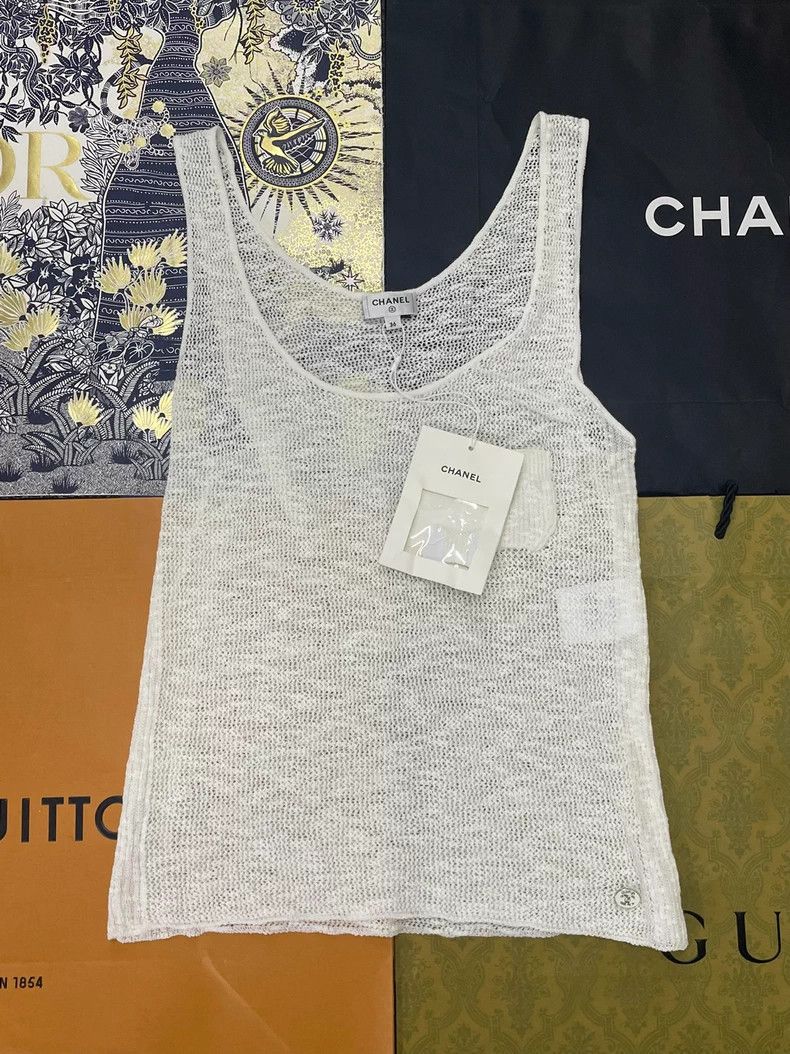 Chanel Chanel Beach series white pocket knitted vest Size XS / US 0-2 / IT 36-38 - 1 Thumbnail