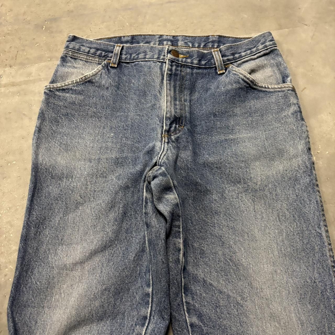 Japanese Brand × Vintage Crazy Vintage Y2K/2000s Faded Medium Wash Essential Denim Jeans! Size US 32 / EU 48 - 5 Thumbnail