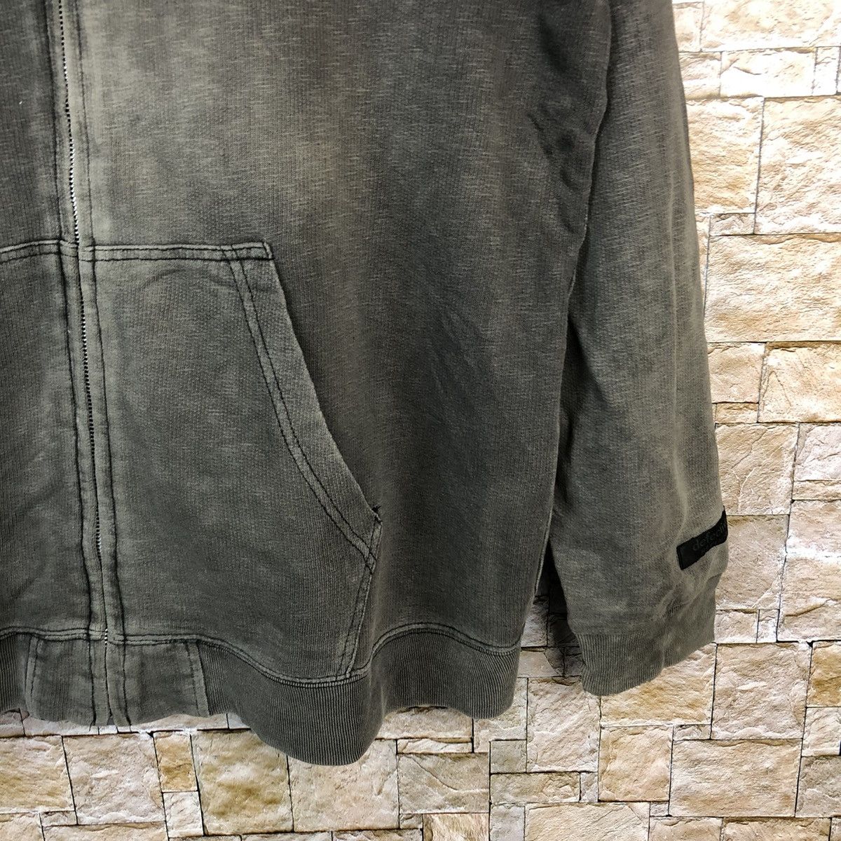 Japanese Brand DL Defective Struct skull Black japan sweater Hoodie #A558 Size US L / EU 52-54 / 3 - 9 Thumbnail