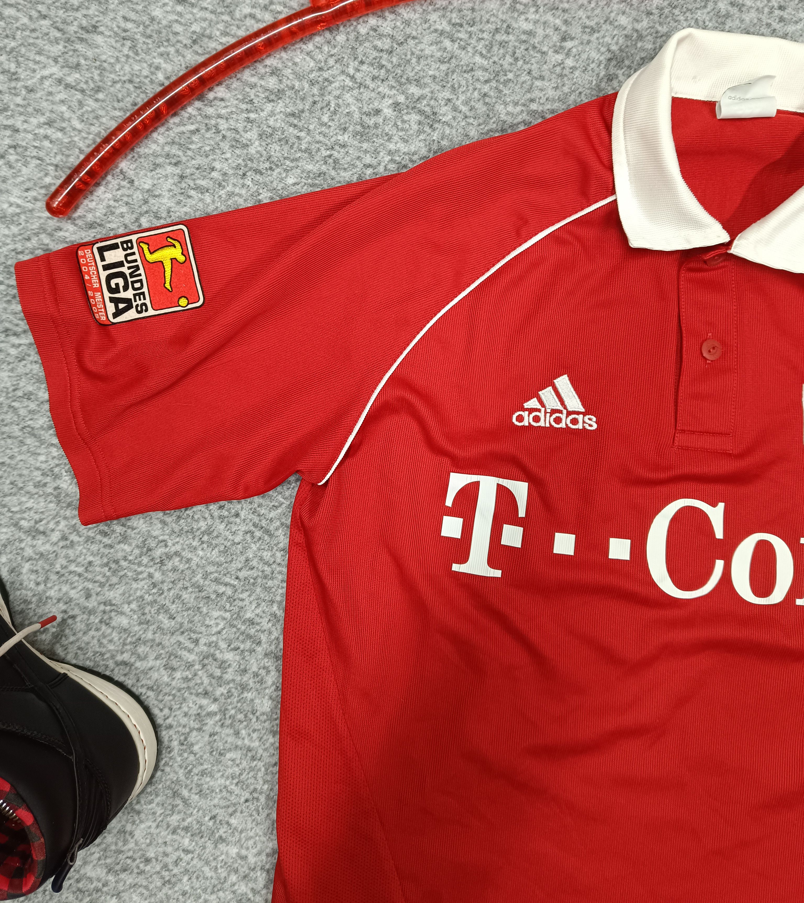 Adidas FC Bayern Munich Lizarazu 69 Red Football Size US M / EU 48-50 / 2 - 5 Thumbnail