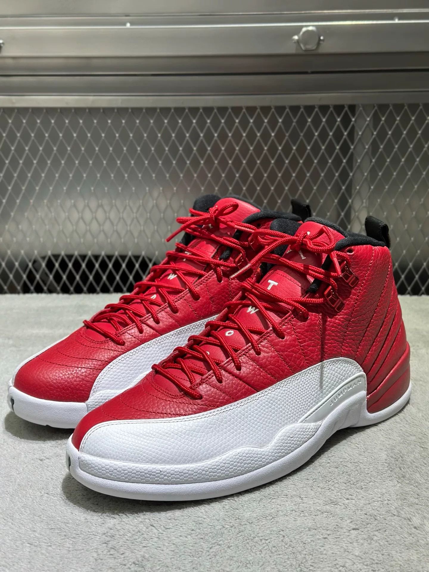Nike Nike Retro Red Lowtop Sneakers 45 Men Size US 11.5 / EU 44-45 - 1 Thumbnail