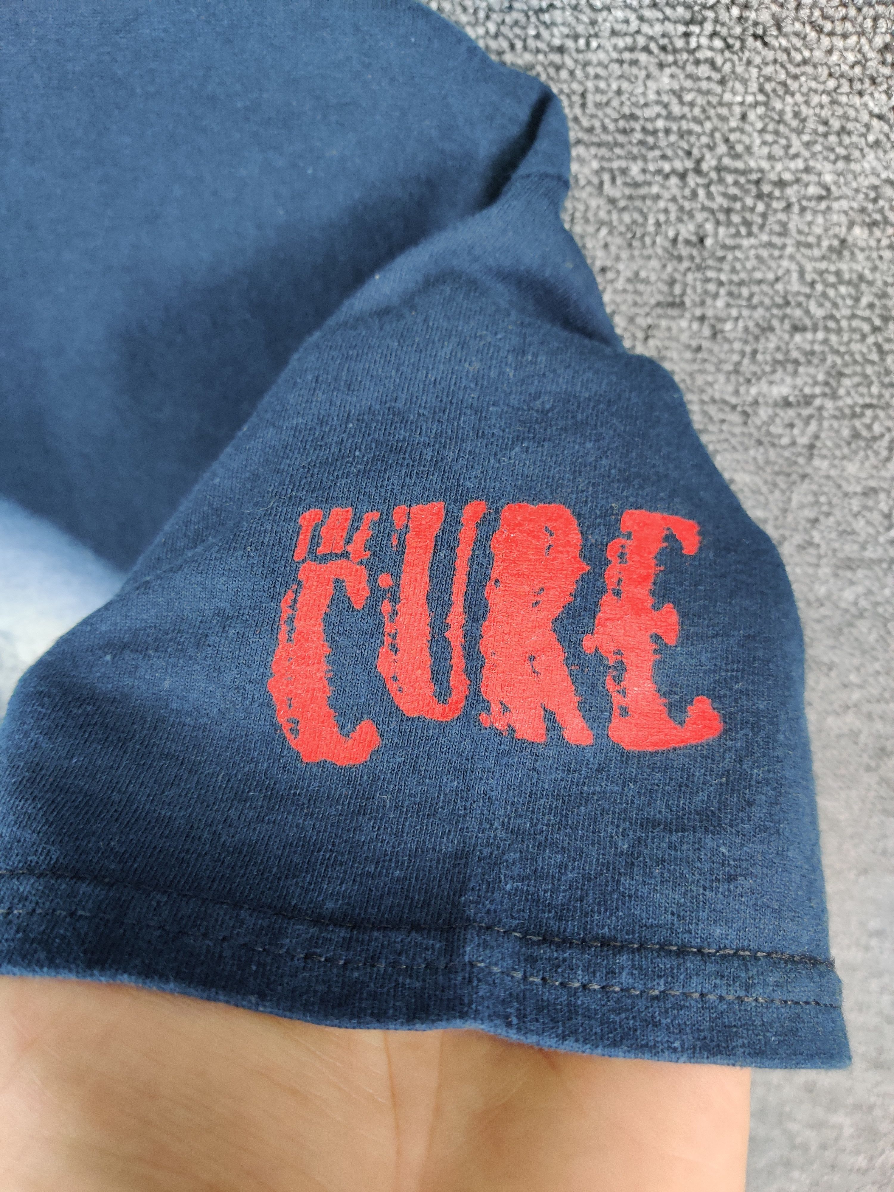 Band Tees Vintage The Cure Robert Smith Rock Band Tee Tshirt Size US M / EU 48-50 / 2 - 7 Thumbnail