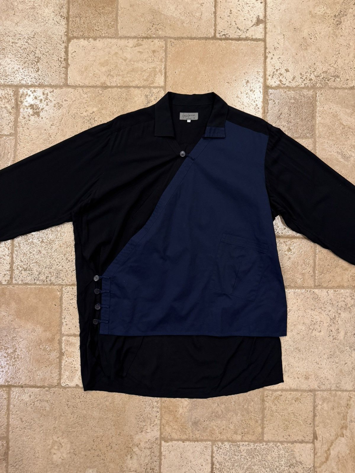 Yohji Yamamoto Yohji Yamamoto Homme Black/Navy Taoist Robe Button Up Shirt Size US L / EU 52-54 / 3 - 3 Thumbnail