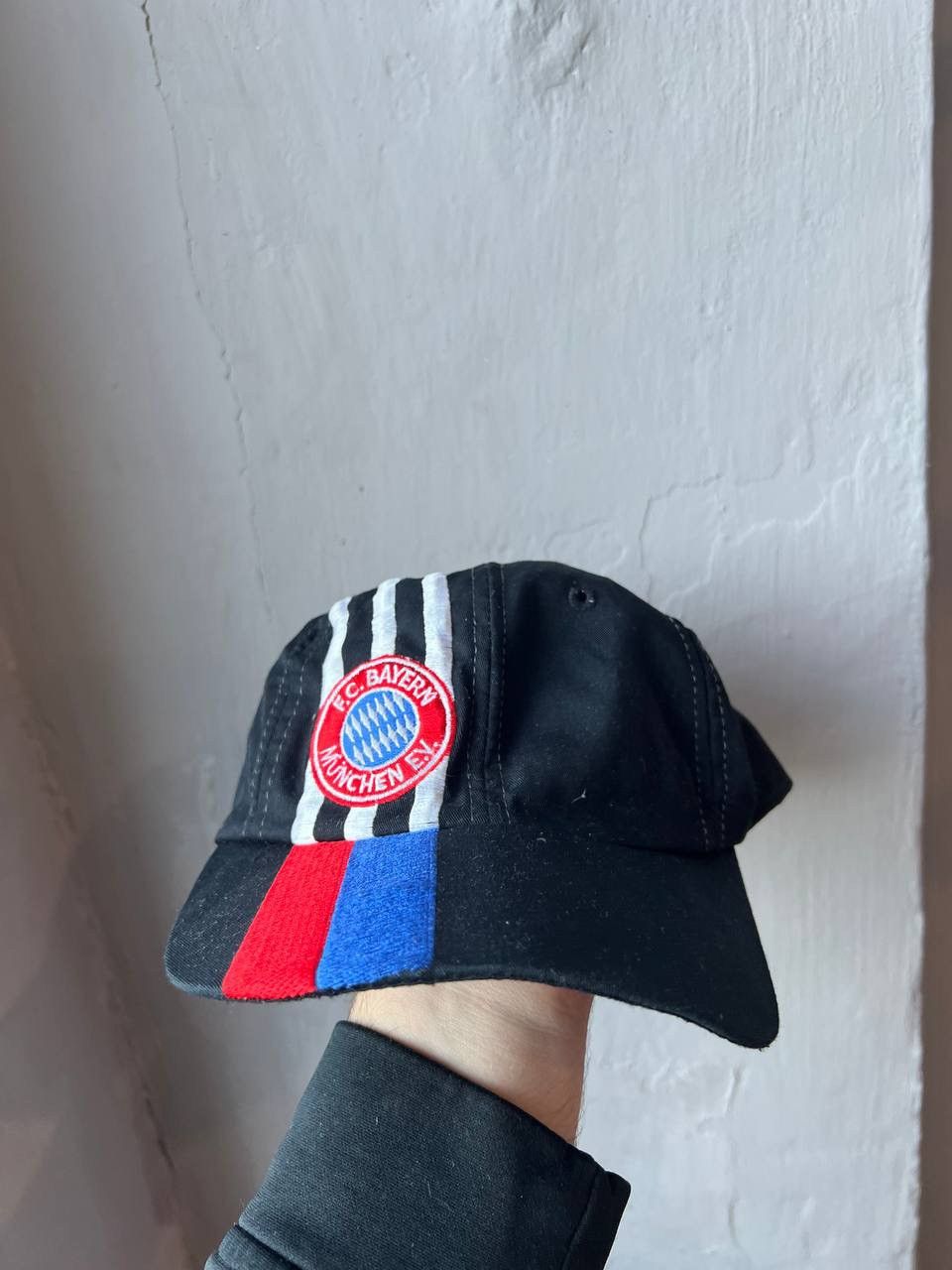 Adidas 90’S BAYERN MUNICH RARE ADIDAS OFFICIAL PRODUCT VINTAGE CAP Size ONE SIZE - 3 Thumbnail