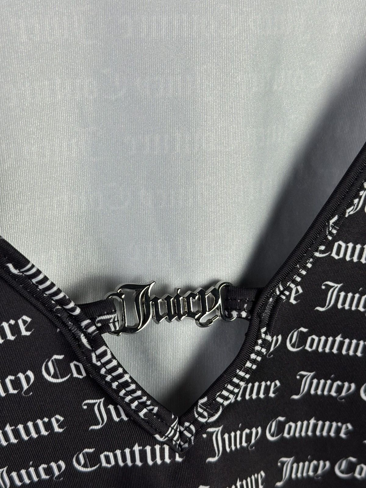 Designer × Juicy Couture Juicy Couture Crop Top With Long Long Sleeves Size M Size M / US 6-8 / IT 42-44 - 4 Thumbnail