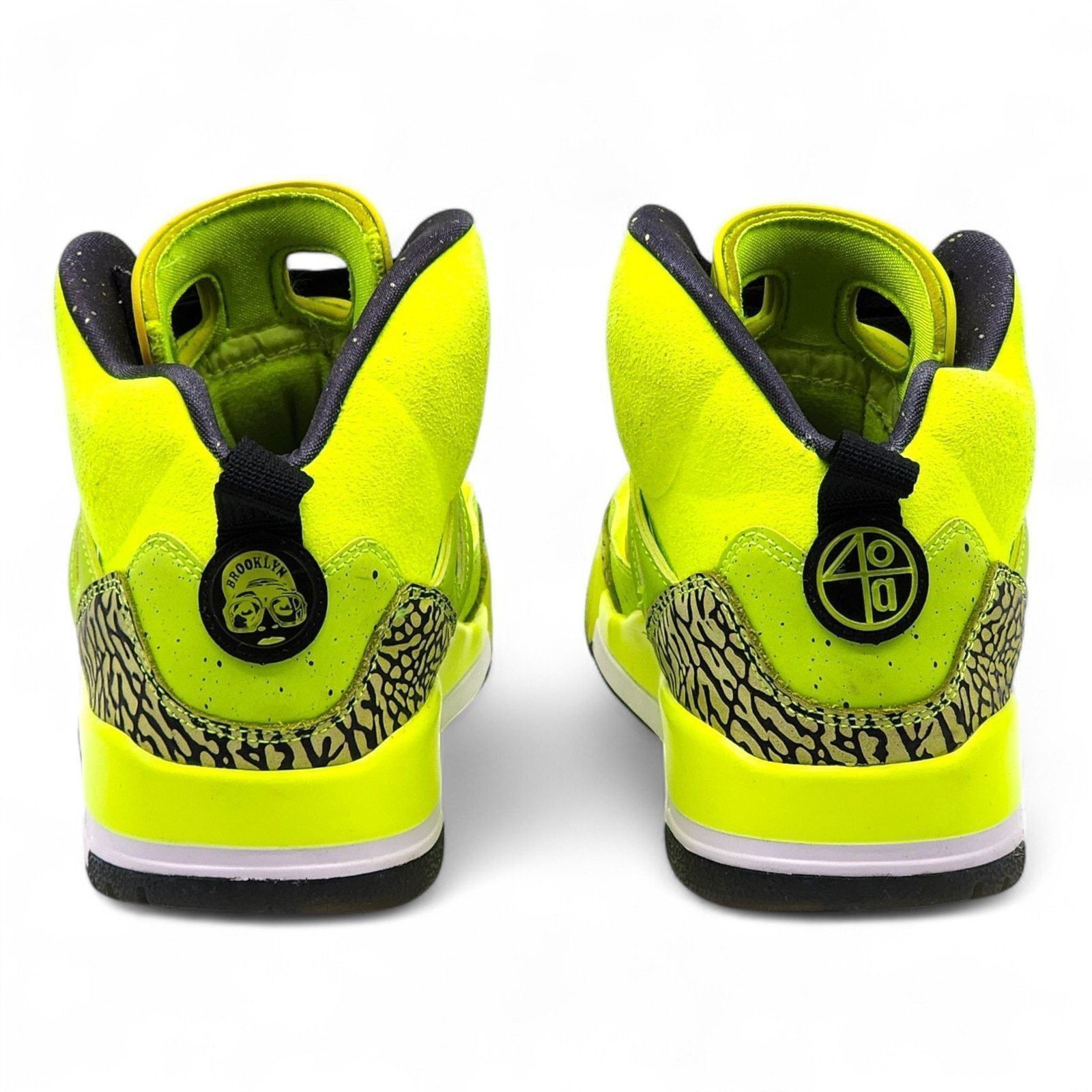 Jordan Brand × Nike Spizike BHM Volt Green Men’s Retro 579593-712 Sneakers US 10 Size US 10 / EU 43 - 4 Thumbnail