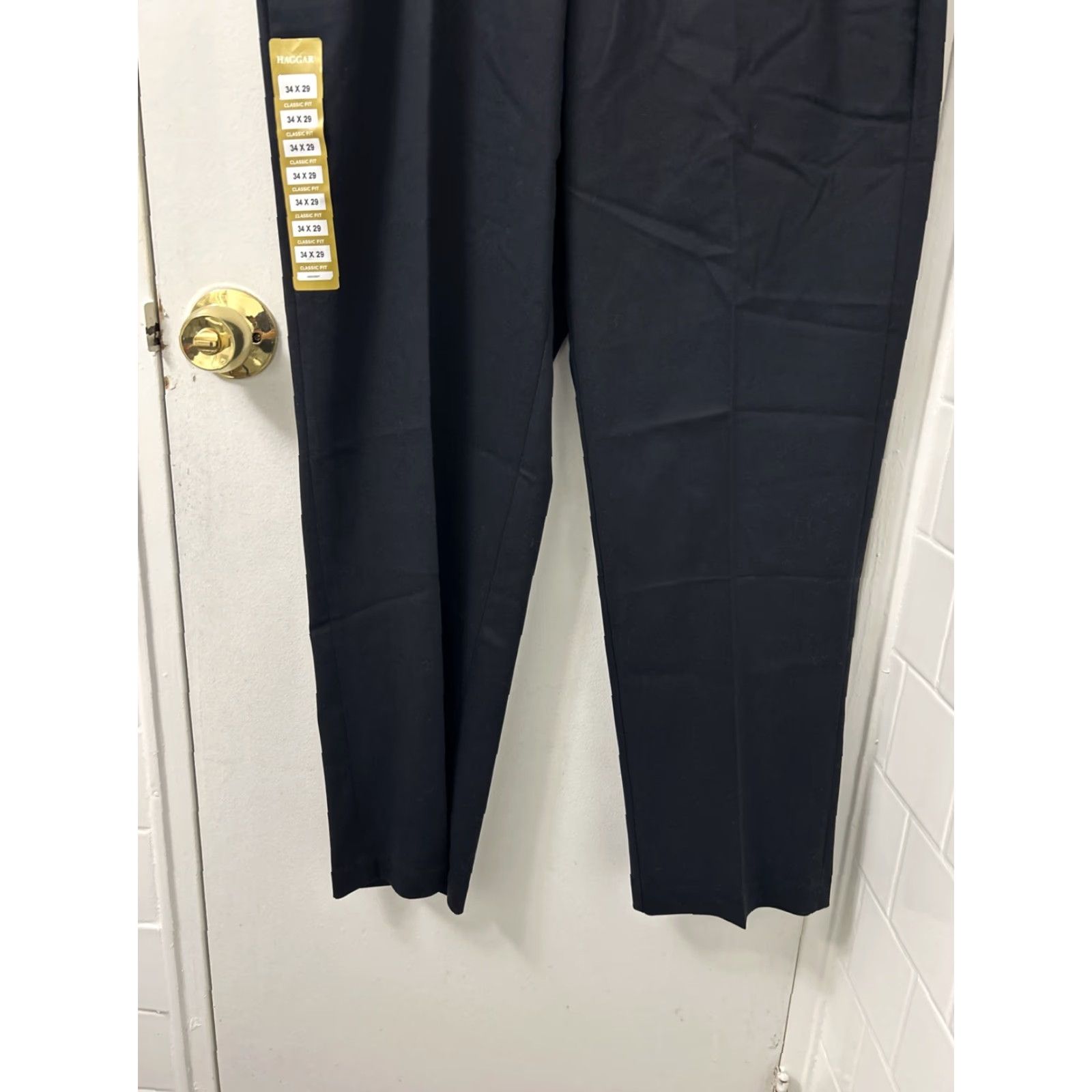 Haggar Haggar Pants Mens 34x29 Black Premium Khaki Classic Fit Comfort Stretch YKK Button Zip Straight Leg Halter? Size US 34 / EU 50 - 3 Thumbnail
