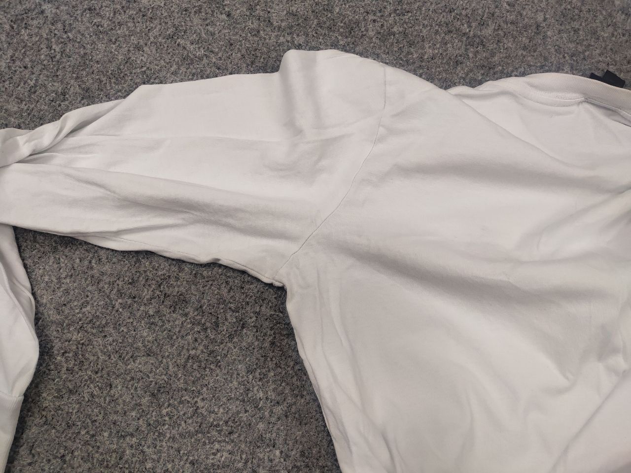 Percival Percival Design Logo White Cotton Regula Long Sleeve T Shirt Size US M / EU 48-50 / 2 - 13 Thumbnail