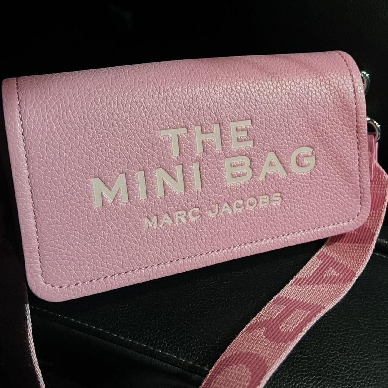 Marc Jacobs Marc Jacobs pink mini bag #pink #purse #silverhardwear Size ONE SIZE - 5 Thumbnail