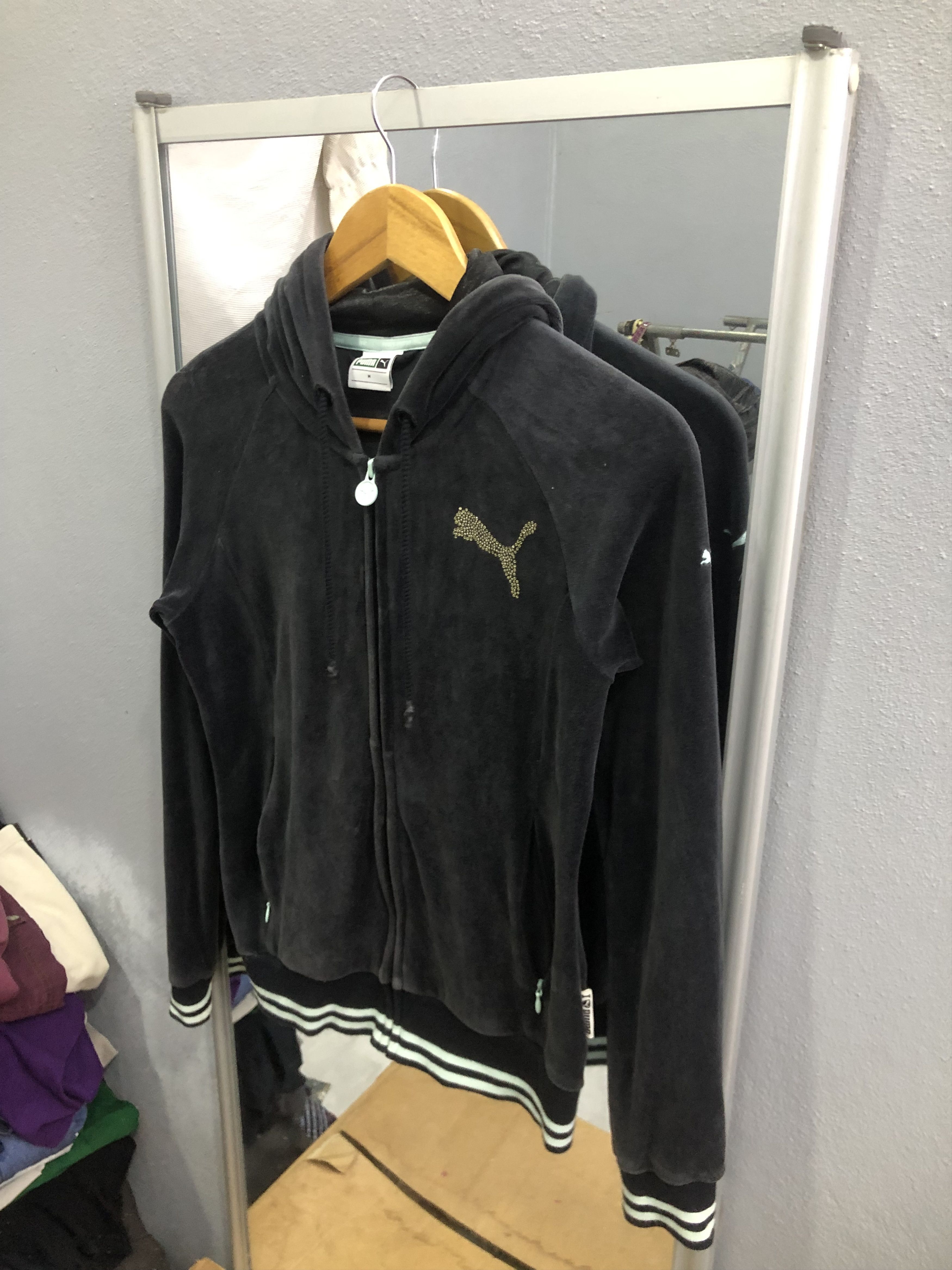 Puma Puma Velour Zip Hoodie Rhinestone Logo Size XS / US 0-2 / IT 36-38 - 2 Thumbnail