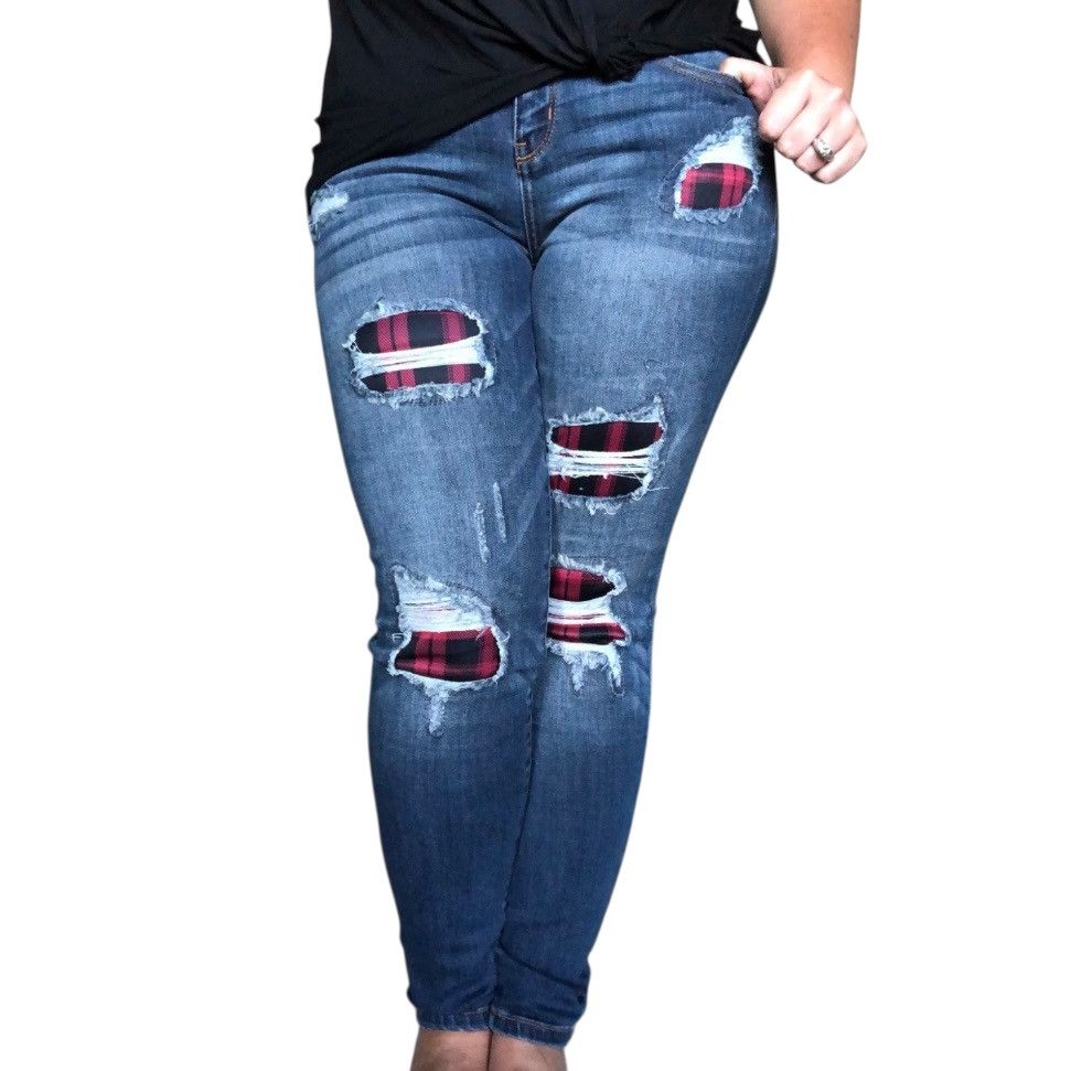 Judy Blue Judy Blue red buffalo check patched distressed jeans Size 28" / US 6 / IT 42 - 2 Thumbnail