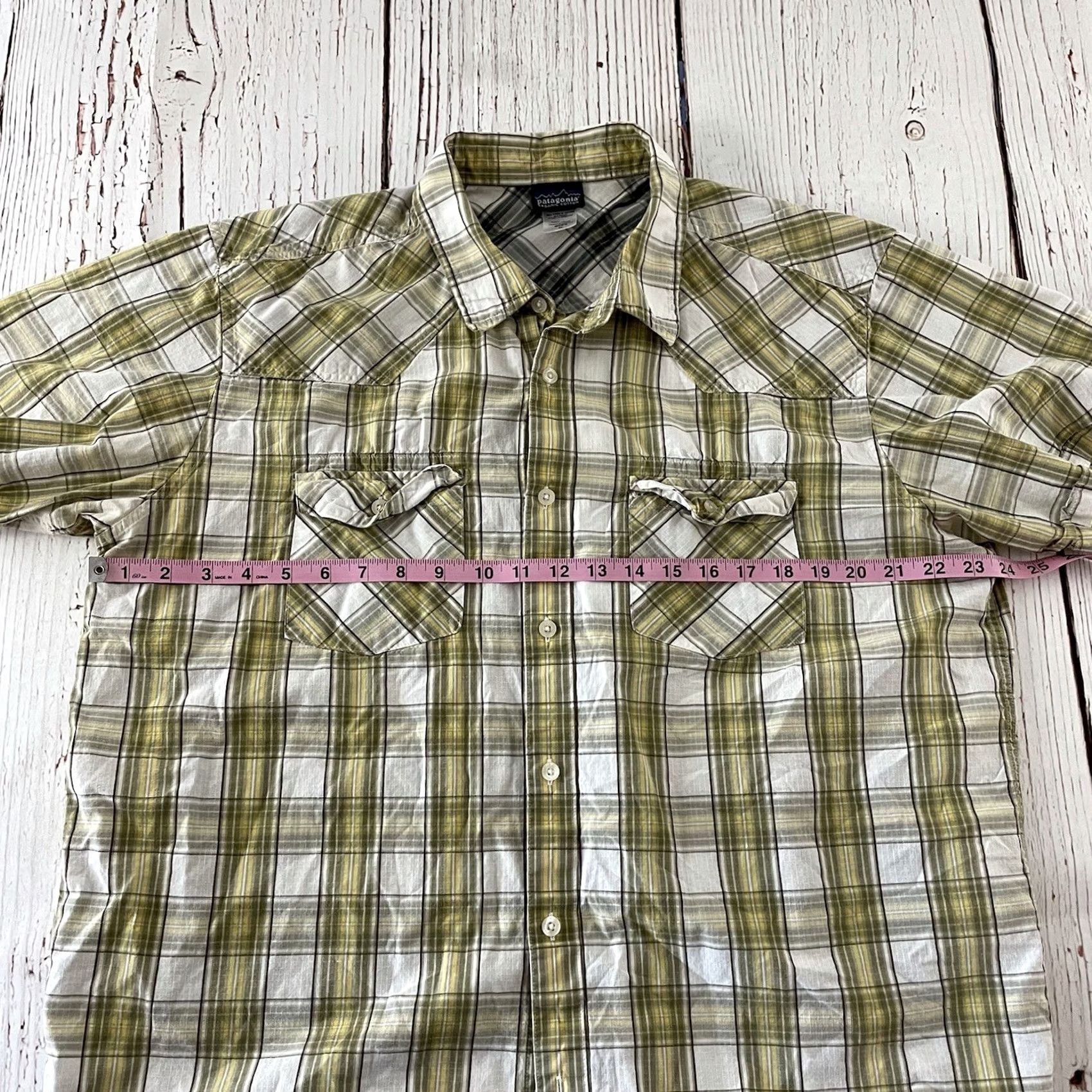 Patagonia Patagonia Shirt Button-Up Short Sleeve Plaid Yellow Men's XL Cotton Outdoor Pockets 90s (if applicable) Mens Size US XL / EU 56 / 4 - 3 Thumbnail