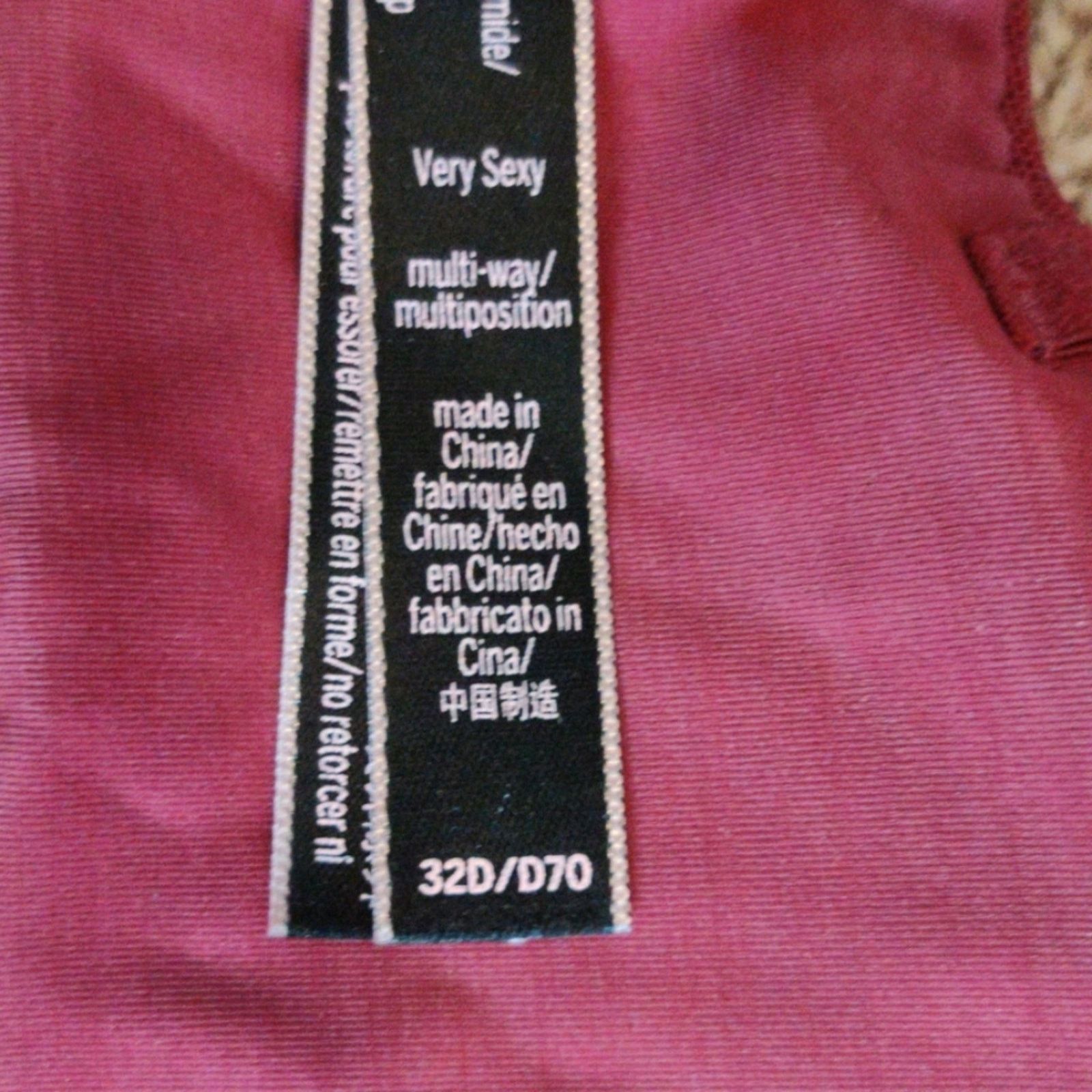 Victoria's Secret Victoria's Secret Very Sexy Multiway bra - Size 32D Size ONE SIZE - 5 Thumbnail