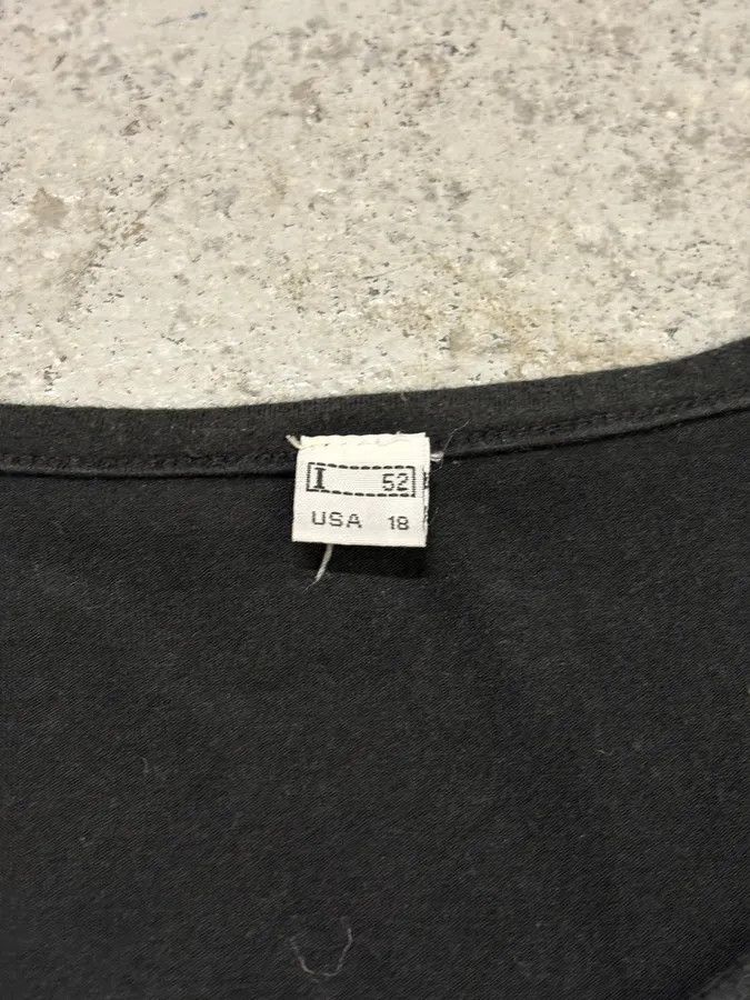 Roberto Cavalli 2000s Cavalli Scorpio Black T-Shirt Size US S / EU 44-46 / 1 - 7 Thumbnail