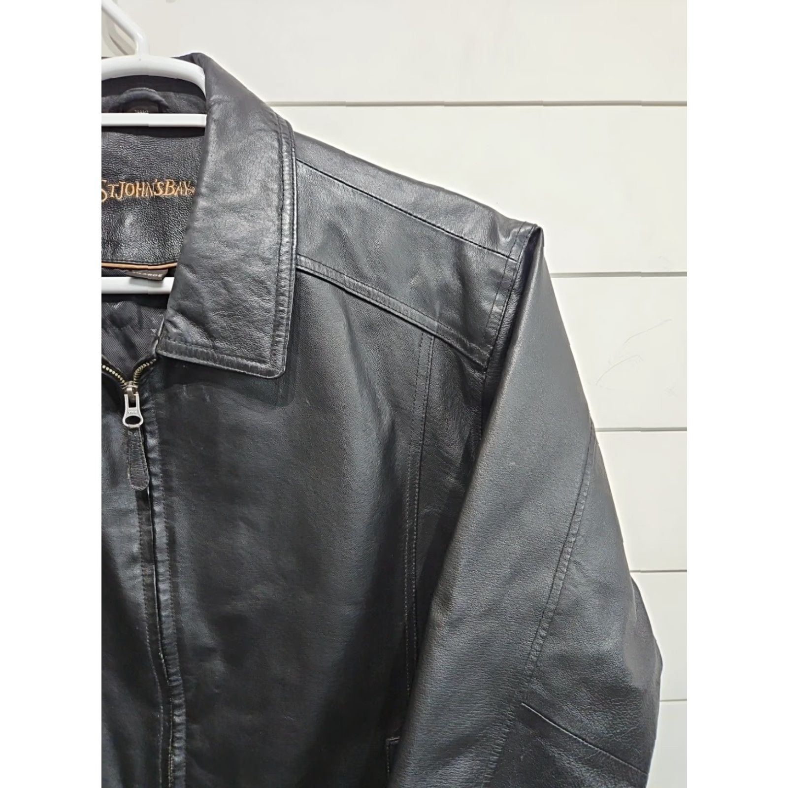 Vintage VINTAGE St. Johns Bay Black Leather Bomber Jacket Coat Mens XL Size US XL / EU 56 / 4 - 2 Thumbnail