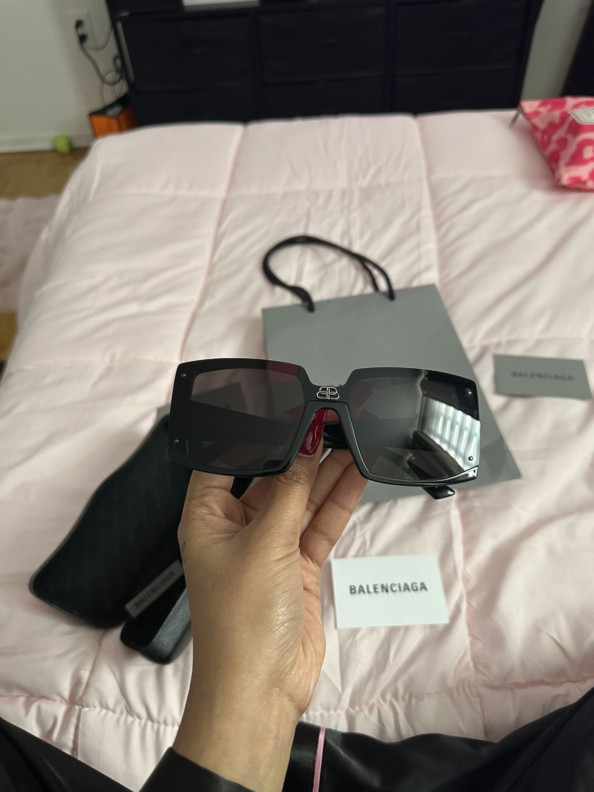 Balenciaga Balenciaga - Black Oversized Hidden Rim Size ONE SIZE - 2 Thumbnail