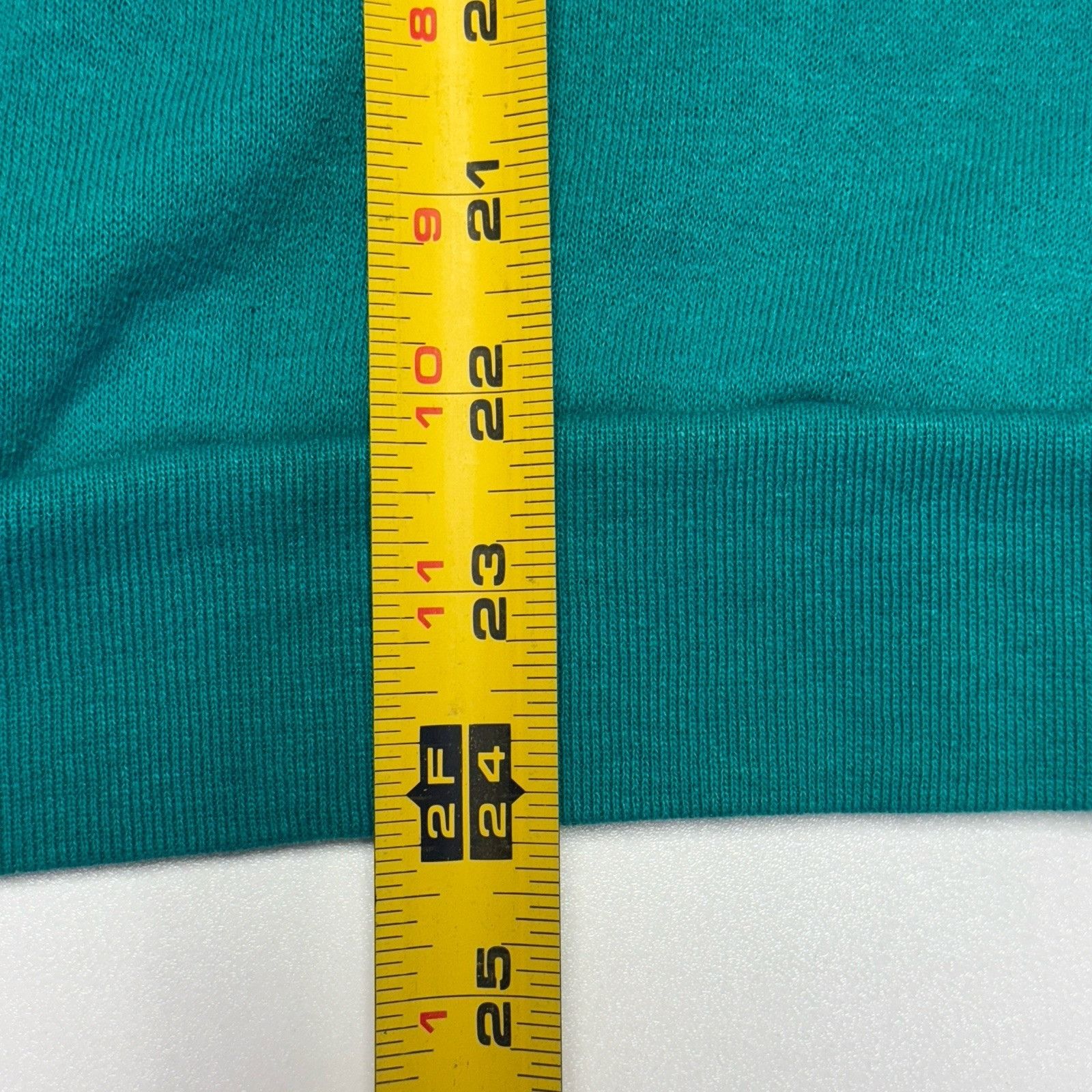 Vintage Vintage 90s Cross Country Skiing Sweatshirt Green Crew Neck Size US L / EU 52-54 / 3 - 8 Thumbnail